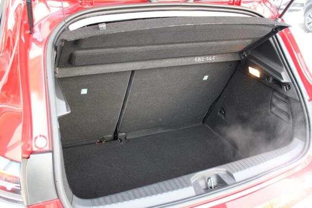 Renault CLIO 1.0 TCe 90 GPF evolution | Camera | Lichtmetalen velgen | Apple CarPlay / Android Auto | DAB+ |