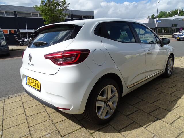 Renault CLIO 1.0 TCE INTENS-Media-Cruise-Led-Blth-Usb-Verw stln