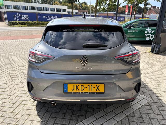 Renault CLIO TCe 90 GPF techno | Carplay | Parkeersensor |