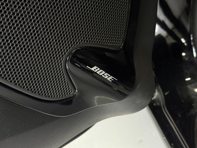 Renault CLIO 0.9 TCe Bose | Navi | Camera | 17" | Stoelverwarming | PDC | Led |