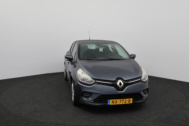 Renault CLIO 0.9 TCe Zen/ 64.000 KM! N.A.P!/ Facelift!/ DAB+/ Airco/ Cruise/ Elek. pakket/ Isofix/ Bluetooth/ AUX & USB/ Getint glas/ Metallic lak/ LED Dagrijverl.