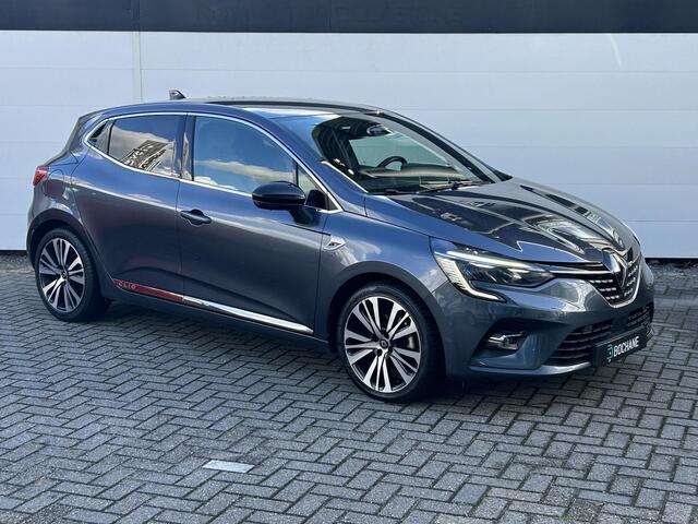 Renault CLIO 1.6 E-Tech Hybrid 140 Initiale Paris | Navigatie | Camera | Premium Audio | Verwarmbare Voorstoelen | Trekhaak |