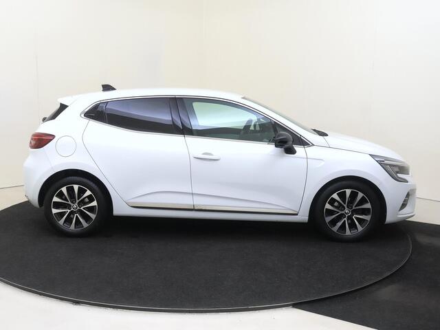 Renault CLIO 1.0 TCe 90 Techno | Groot scherm| Navigatie | Parkeercameras romdom | Parkeer sensoren
