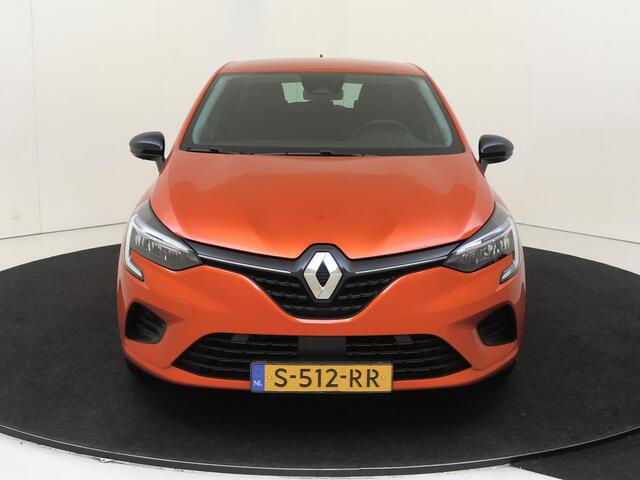 Renault CLIO 1.6 E-Tech Hybrid 145 Equilibre | Pack Infotainment 7" | airco | Apple Carplay/Android | cruise control | LED koplampen |