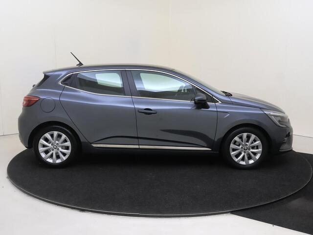 Renault CLIO 1.6 E-Tech Hybrid 140 Intens BTW| AUTOMAAT | Navigatie | Cruise & Climate Control | Parkeersensoren Achter | LM Velgen