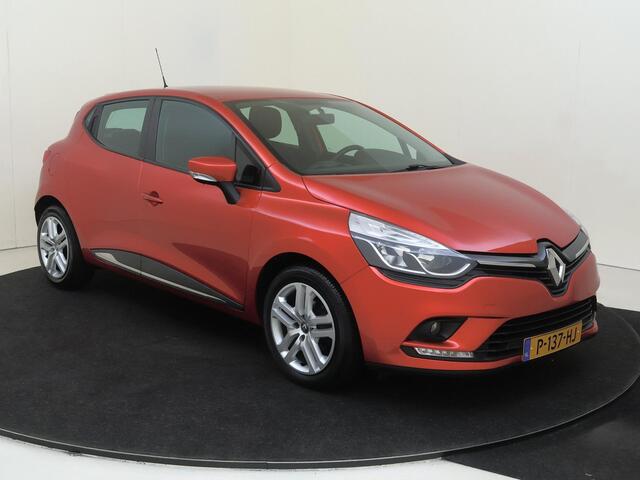 Renault CLIO 0.9 TCe Zen | Navigatie | Parkeersensoren | Airco | CruiseControl & Snelheidbegrenzer | Isofix | LED Dagrijverlichting |