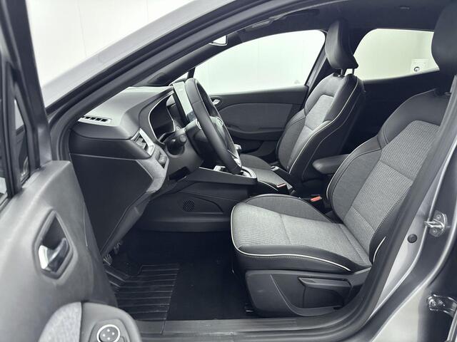 Renault CLIO 1.0 TCe 90Pk GPF techno | Navigatie | Apple & Android Carplay | Cruise & Climate Control | Achteruitrijcamera & Parkeersensoren | Elektrisch Inklapbare Spiegels |