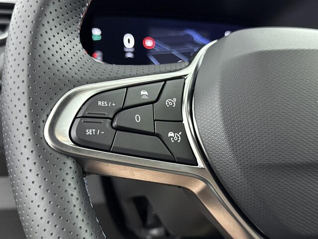 Renault CLIO 1.0 TCe 90Pk GPF Esprit Alpine | Navigatie | Cruise Control | Climate Control | Bose Audio Systeem | Apple Carplay/Android Auto | Lichtmetalen Wielen 17" 'La Fleche' | Stoel-en Stuurverwarming | Parkeersensoren voor -er achter incl. Camera |