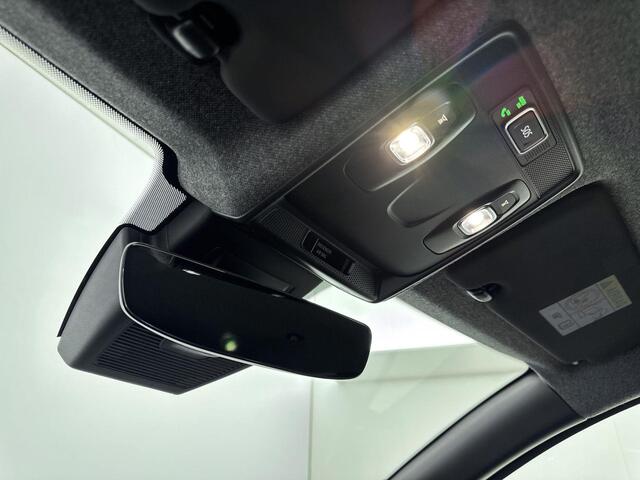 Renault CLIO 1.0 TCe 90Pk GPF Esprit Alpine | Navigatie | Cruise Control | Climate Control | Bose Audio Systeem | Apple Carplay/Android Auto | Lichtmetalen Wielen 17" 'La Fleche' | Stoel-en Stuurverwarming | Parkeersensoren voor -er achter incl. Camera |