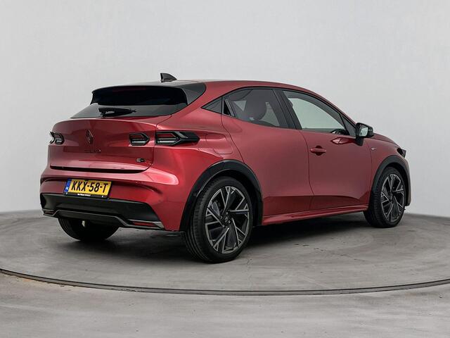 Renault CLIO 1.8 Hybrid 160Pk esprit Alpine | Google Navigatie | Apple & Android Carplay | 360 Camera | Harman Kardon Soundsystem | Parkeersensoren Voor en Achter | Adaptieve Cruise Control | Privacy Glas |