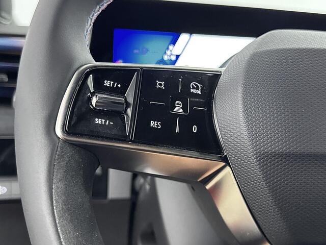 Renault CLIO 1.8 Hybrid 160Pk esprit Alpine | Google Navigatie | Apple & Android Carplay | 360 Camera | Harman Kardon Soundsystem | Parkeersensoren Voor en Achter | Adaptieve Cruise Control | Privacy Glas |