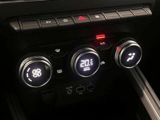 Renault CLIO 1.6 E-Tech Hybrid 140 Intens | Climate Control | Cruise Control | Parkeersensoren achter | Apple Carplay & Android Auto