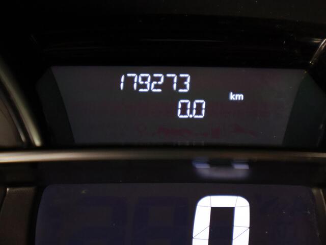 Renault CLIO Estate 0.9 TCe Bose | Cruise control | Navigatie | Bluetooth | Bose Premium Audio |