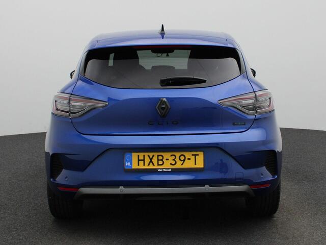 Renault CLIO 1.6 E-Tech Full Hybrid 145Pk esprit Alpine | Navigatie | Draadloze Apple & Android Carplay | Parkeersensoren & Achteruitrijcamera | Adaptieve Cruise Control | Dodehoek Detectie | Keyless Entry | DAB |