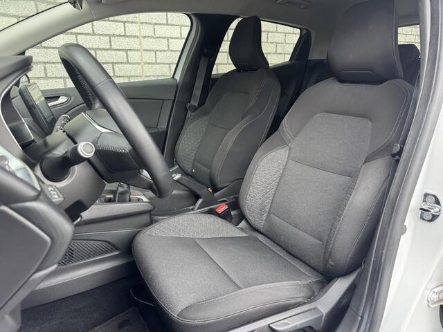 Renault CLIO 1.0 TCe Zen | Navigatie | Cruise Control | Apple CarPlay / Android Auto | DAB+ |