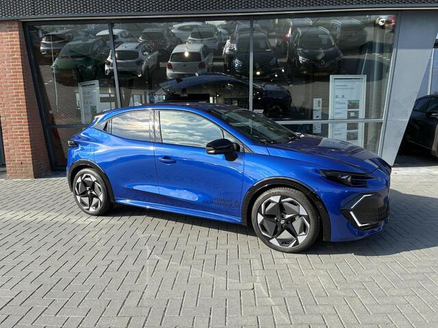 Renault CLIO 1.8 Hybrid 160 techno Around View Camera | 18 inch Lichtmetalen velgen