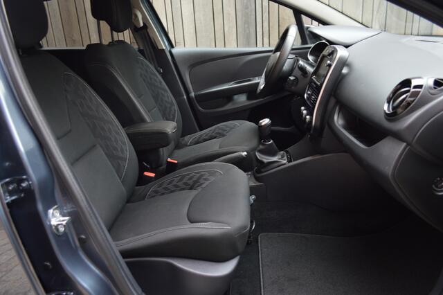 Renault CLIO Estate 0.9 TCe Limited Navi Airco Cruise Pdc