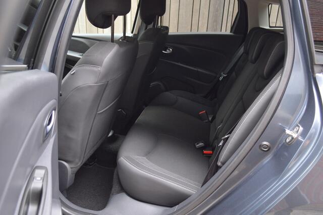 Renault CLIO Estate 0.9 TCe Limited Navi Airco Cruise Pdc