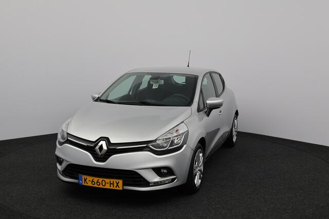 Renault CLIO 0.9 TCe Limited/ Stoelverw./ Keyless/ Regensensor/ Apple + Android/ DAB+/ Navi/ Clima/ Cruise/ Elek. pakket/ Isofix/ Bluetooth/ Multi. LEDER. Stuur/ Mistl./ LED Dagrijverl.