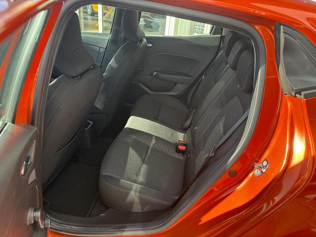 Renault CLIO 1.0 TCe Zen | NAP | Climate Control | Key-less | Navigatie | Cruise Control | LED | DAB |