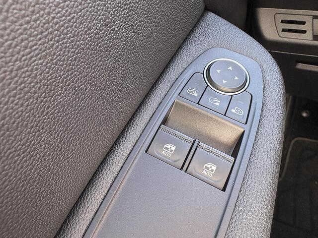 Renault CLIO 1.0 TCe Zen | NAP | Climate Control | Key-less | Navigatie | Cruise Control | LED | DAB |