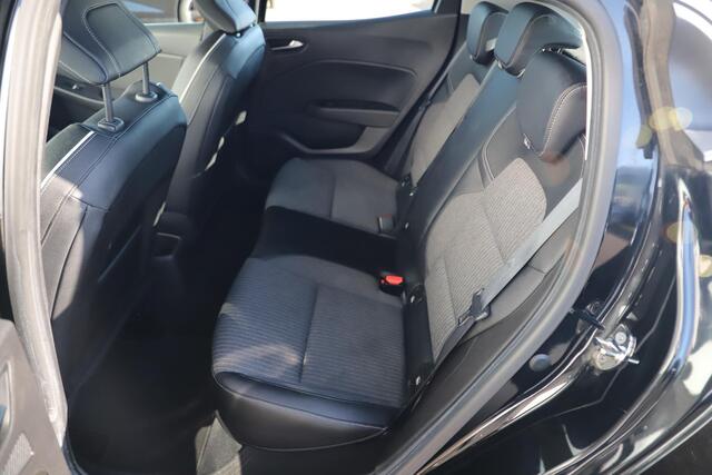 Renault CLIO 1.0 TCe Intens 101PK Half Leder Navigatie Carplay Android Climate Cruise Control Parkeersensor Rijstrooksensor