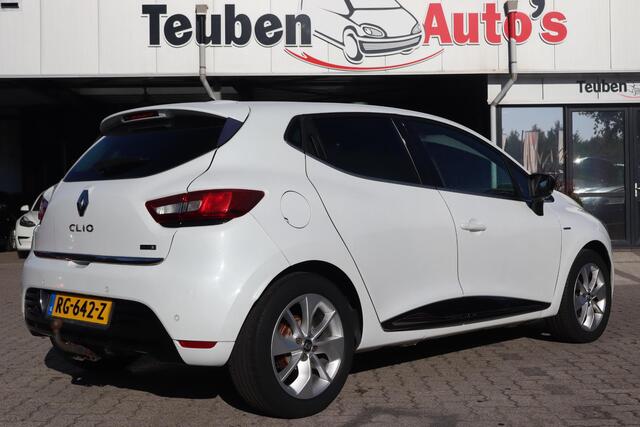Renault CLIO 1.5 dCi Ecoleader Limited | Airco | Trekhaak | LM velgen | 2017