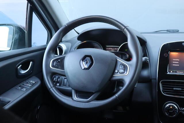 Renault CLIO 1.5 dCi Ecoleader Limited | Airco | Trekhaak | LM velgen | 2017