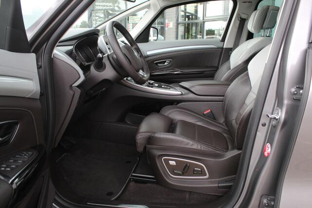 Renault ESPACE 1.8 TCe Initiale Paris 7p. / Panoramadak / Massage / Keyless