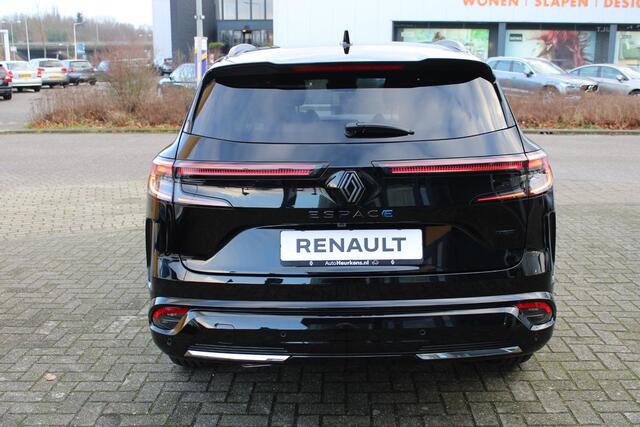 Renault ESPACE E-Tech Hybrid 200 esprit Alpine 7p. | 7 zitplaatsen | Direct uit voorraad leverbaar! |
