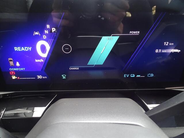 Renault ESPACE E-Tech Hybrid 200 esprit Alpine 5p. PACK ADVANCED DRIVING ASSIST | PACK HARMAN KARDON | PACK SOLID | PACK AROUND VIEW CAMERA!