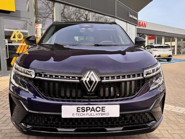 Renault ESPACE E-Tech full hybrid 200 iconic 7p. | Pack advanced Drive Assist | Panoramisch vast glazen dak | Harman Kardon Premium Audio |