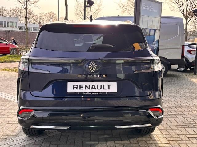 Renault ESPACE E-Tech full hybrid 200 iconic 7p. | Pack advanced Drive Assist | Panoramisch vast glazen dak | Harman Kardon Premium Audio |