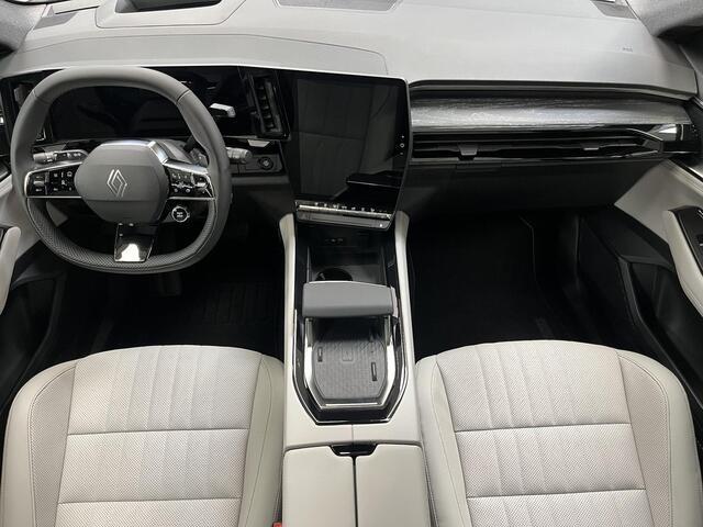 Renault ESPACE E-Tech full hybrid 200 iconic 5p. / Panoramadak / Massagestoelen / 4Control / Matrix Koplampen / Uit Voorraad Leverbaar /