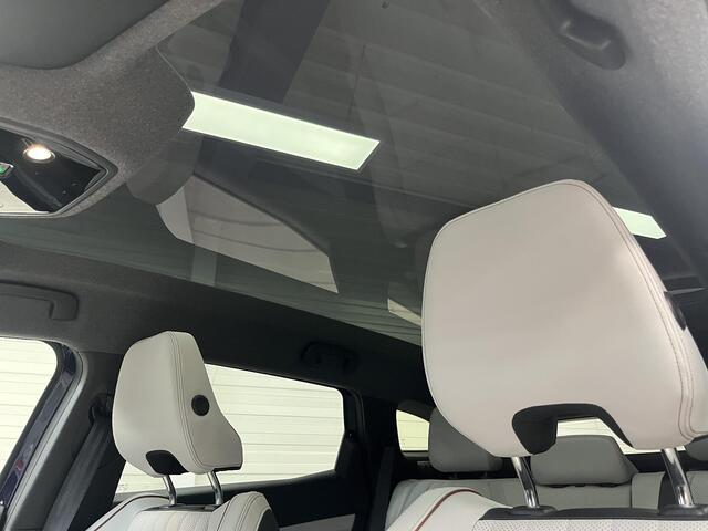 Renault ESPACE E-Tech full hybrid 200 iconic 5p. / Panoramadak / Massagestoelen / 4Control / Matrix Koplampen / Uit Voorraad Leverbaar /
