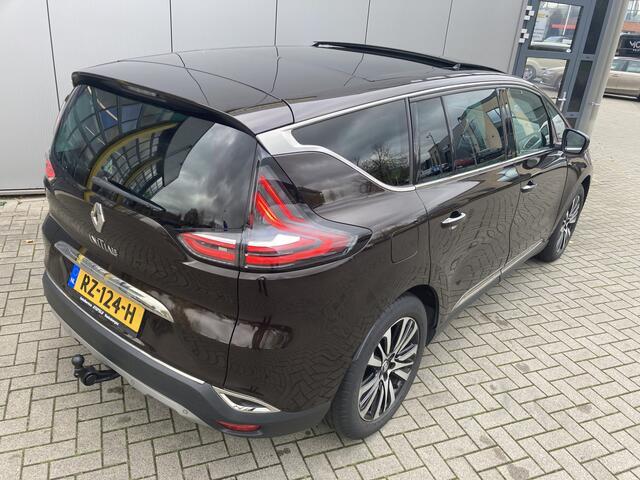 Renault ESPACE 1.6 TCe Initiale Paris 5p. Automatisch inparkeren | Stoelmassage | Trekhaak | Leer | Automaat | Panorama dak