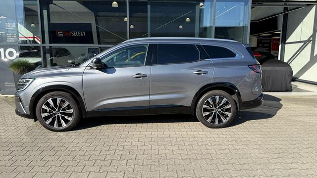 Renault ESPACE E-Tech Hybrid 200 techno 7p. *ACC & Winter Pack*