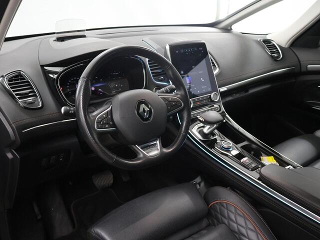 Renault ESPACE 1.8 TCe Initiale Paris 7p. | Panoramadak | Lederen Bekleding | Trekhaak Elektrisch Wegklapbaar | Adaptieve Cruise Control |