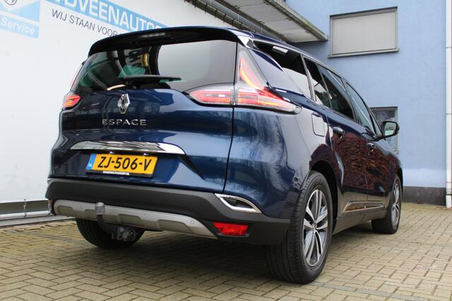 Renault ESPACE 225 pk Intens 7p. | Incl. 12 maanden Garantie | Panorama dak | Trekhaak | Parkeersensoren V+A | Cruise controle | Navigatie | Apple CarPlay/Android Auto | Climate controle | Keyless entry/start | Digital Cockpit | DAB | Half lederen bekleding | Dodehoek d
