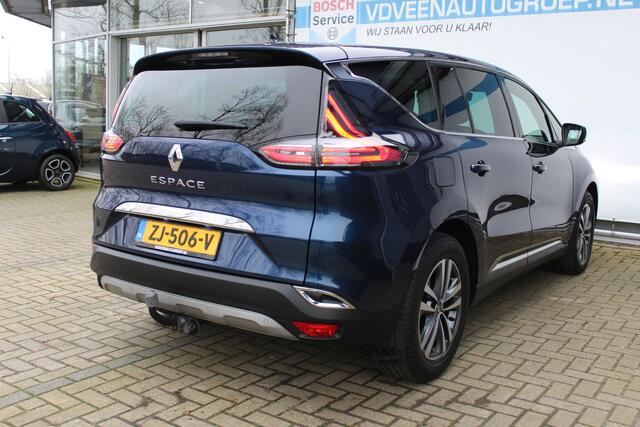 Renault ESPACE 225 pk Intens 7p. | Incl. 12 maanden Garantie | Panorama dak | Trekhaak | Parkeersensoren V+A | Cruise controle | Navigatie | Apple CarPlay/Android Auto | Climate controle | Keyless entry/start | Digital Cockpit | DAB | Half lederen bekleding | Dodehoek d