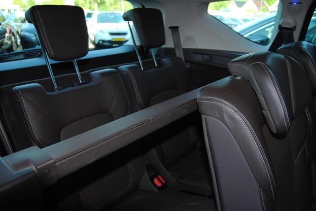 Renault ESPACE 1.6 TCe In.Paris 7p.
