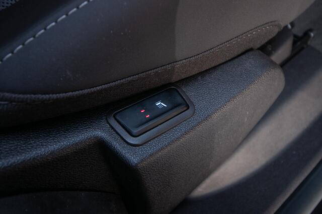 Renault ESPACE 1.8 TCe Initiale Paris 7p. Automaat - All in rijklaarprijs | Trekhaak | Panodak | Leder