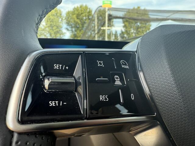 Renault ESPACE E-Tech full hybrid 200 iconic 7p.