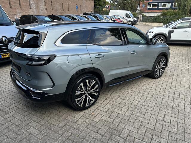 Renault ESPACE E-Tech full hybrid 200 esprit Alpine 5p.