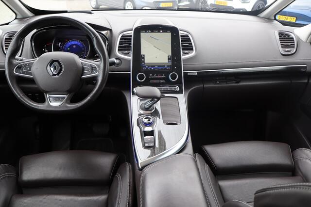 Renault ESPACE 1.8 TCe Initiale Paris 7p. Panoramadak, Lederen interieur, Trekhaak, Voor- en Achterstoelen verwarmd, Head up display, Vol Opties!