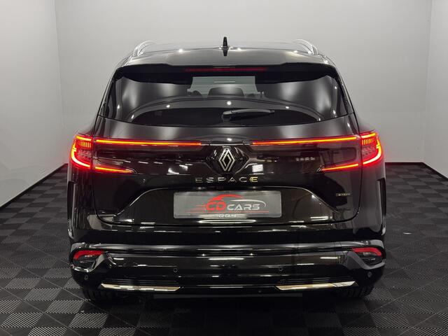 Renault ESPACE E-Tech full hybrid 200 techno 7p. Pano, Half leder, 360 Camera, Navi, Keyless start, Elektrische achterklep, Cruise control adaptief