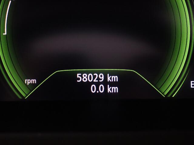 Renault ESPACE 1.8 TCe Initiale Paris 7p. 225pk Clean is Clean 4-2 MA