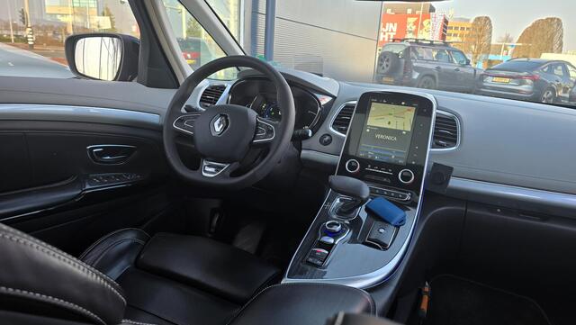 Renault ESPACE 1.8 TCe Initiale Paris 7p. |NAP|Dealeronderhouden|Pano|Bomvol|Leder