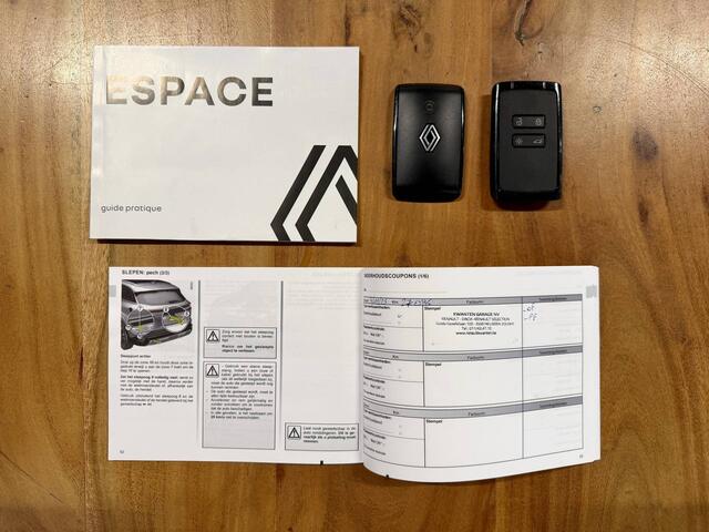 Renault ESPACE E-Tech full hybrid 200 *Panoramadak* HUD / Harman Kardon / Adapt. Cruise / Leder / Apple Carplay / 360 Camera / Trekhaak / 20"LMV