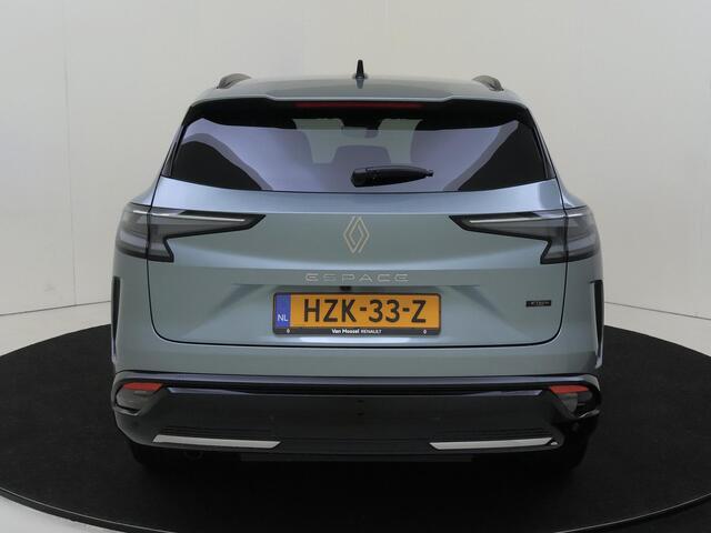 Renault ESPACE E-Tech Full Hybrid Iconic 5p. 200PK | Head-Up Display | Solarbay Panoramadak | Harman Kardon Audio | Volleder Interieur | 360 Camera | 20'' Inch Velgen | Stoelmassage | Apple CarPlay & Android Auto